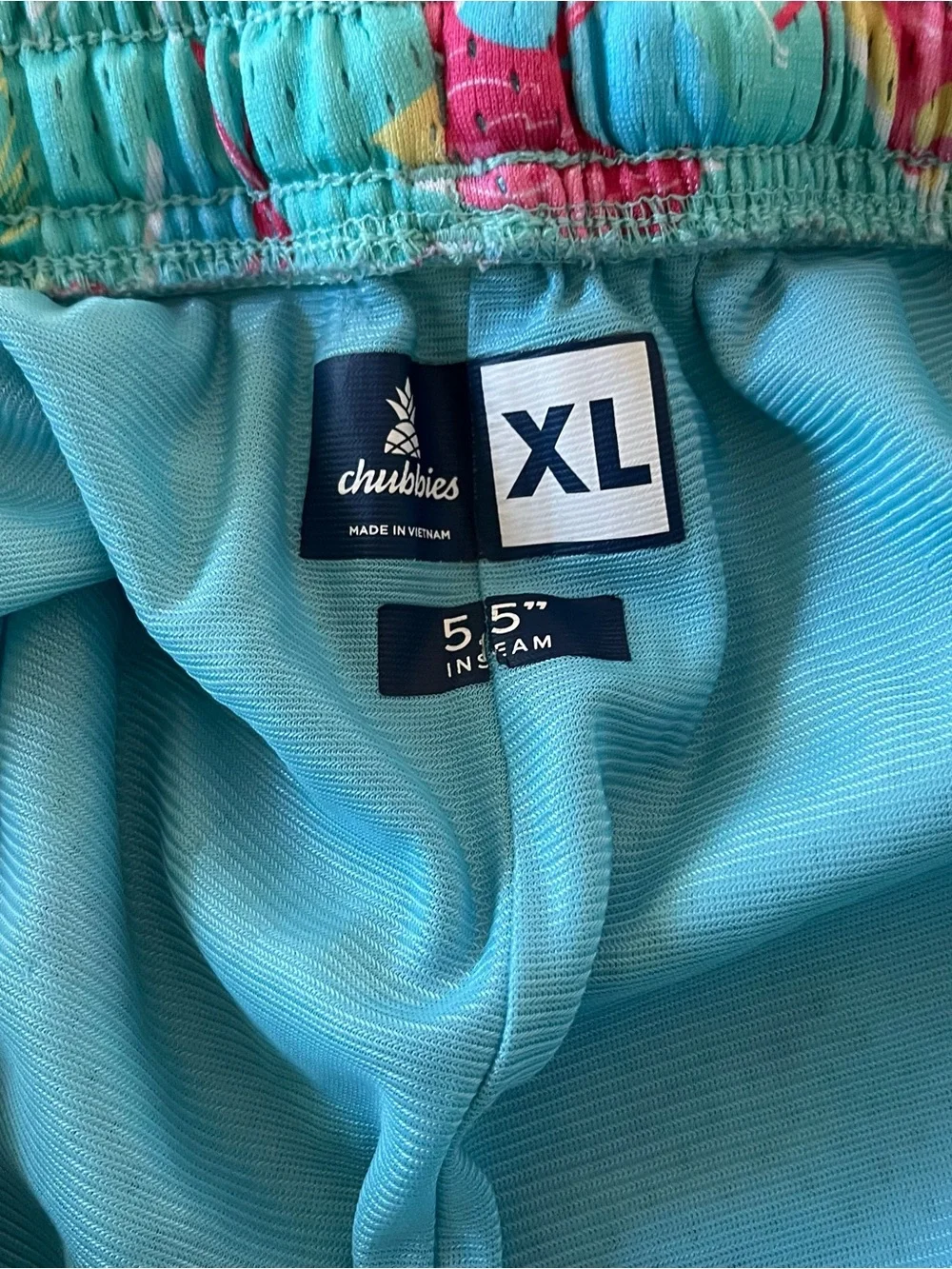 Chubbies Flamingo 5.5 inch Swim trunks Sz Extra Large